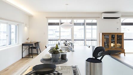 懐かしいレトロモダンなモデルハウス