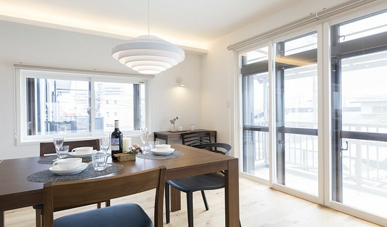 懐かしいレトロモダンなモデルハウス