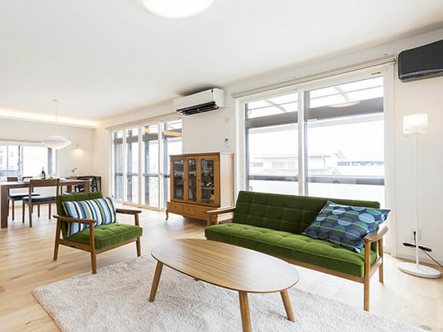 懐かしいレトロモダンなモデルハウス